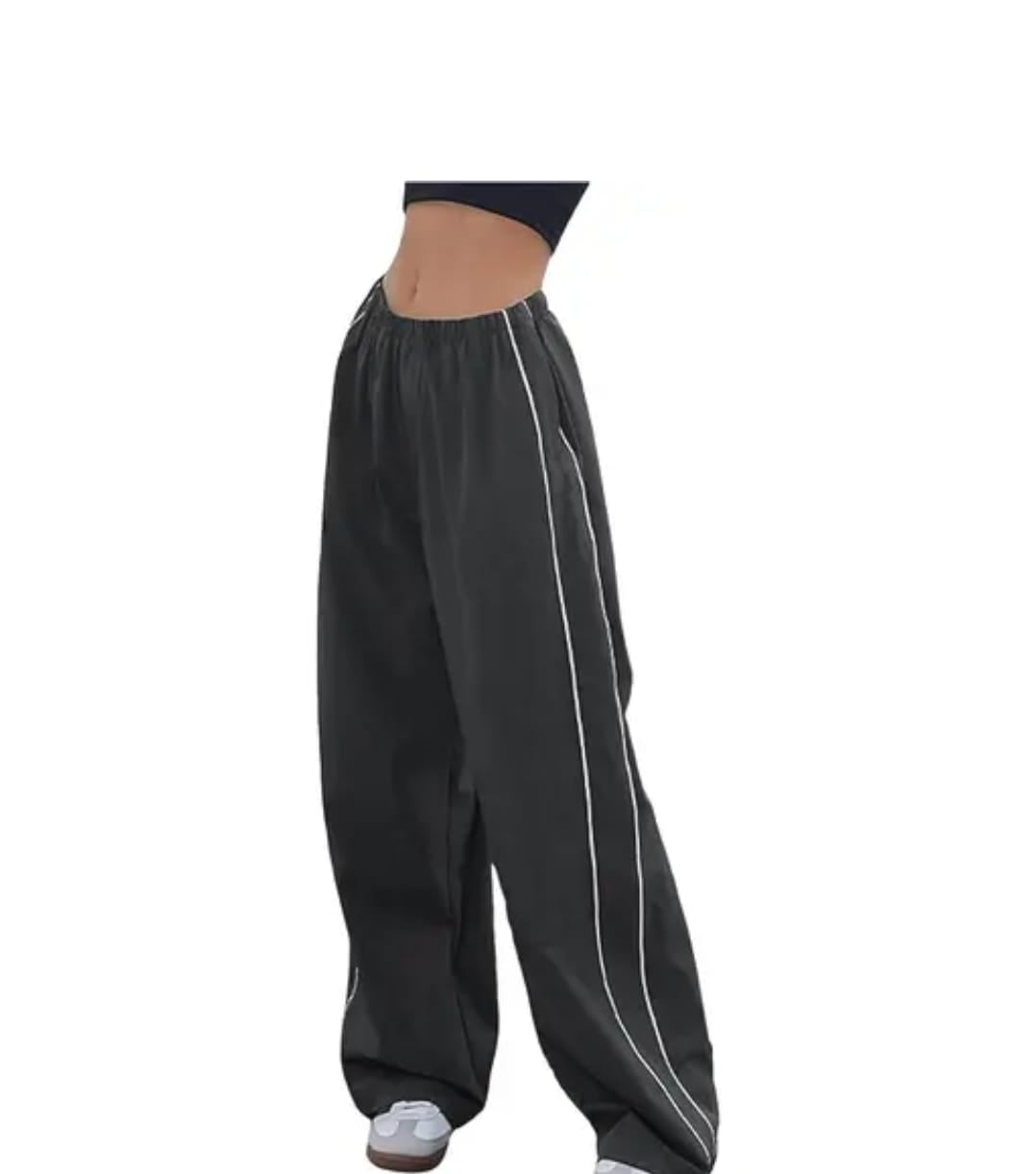 Women solid jogers pants