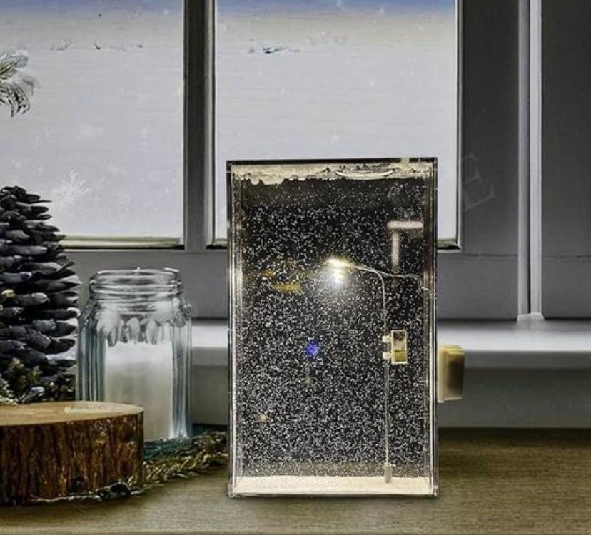 Snowfall lamp